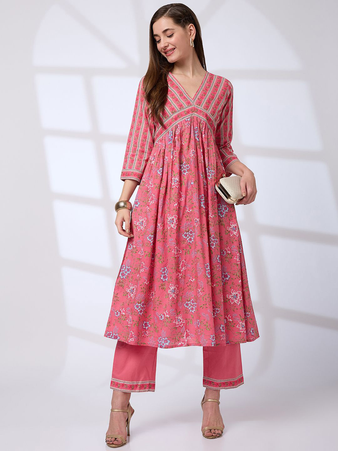 Globus V-Neck Floral Print Pleated Alia Cut A-Line Kurta With Pants Workwear Set