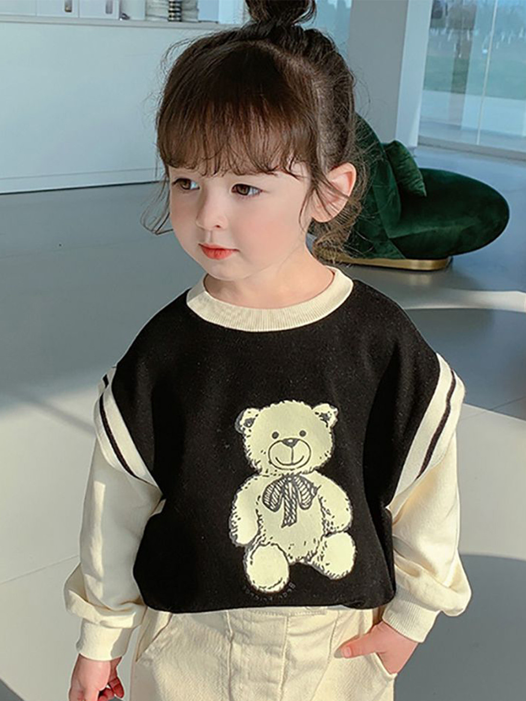 StyleCast x Revolte Girls Printed Knitted Top