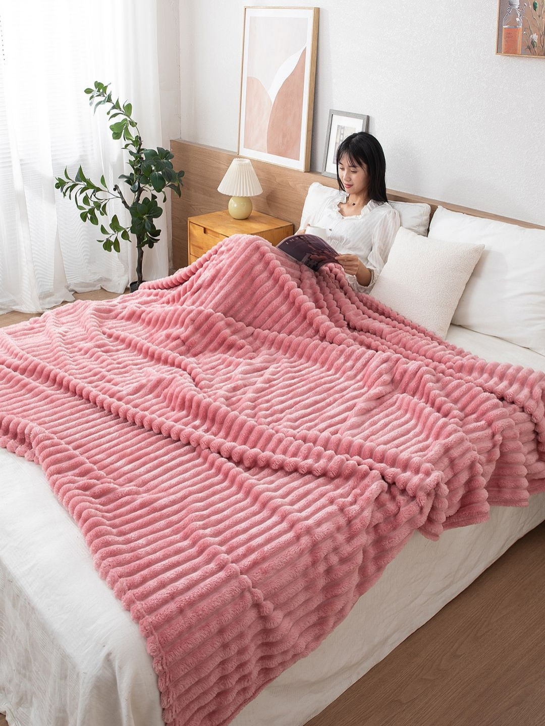 HOKIPO Pink Fleece AC Room 210 GSM Double Bed Blanket