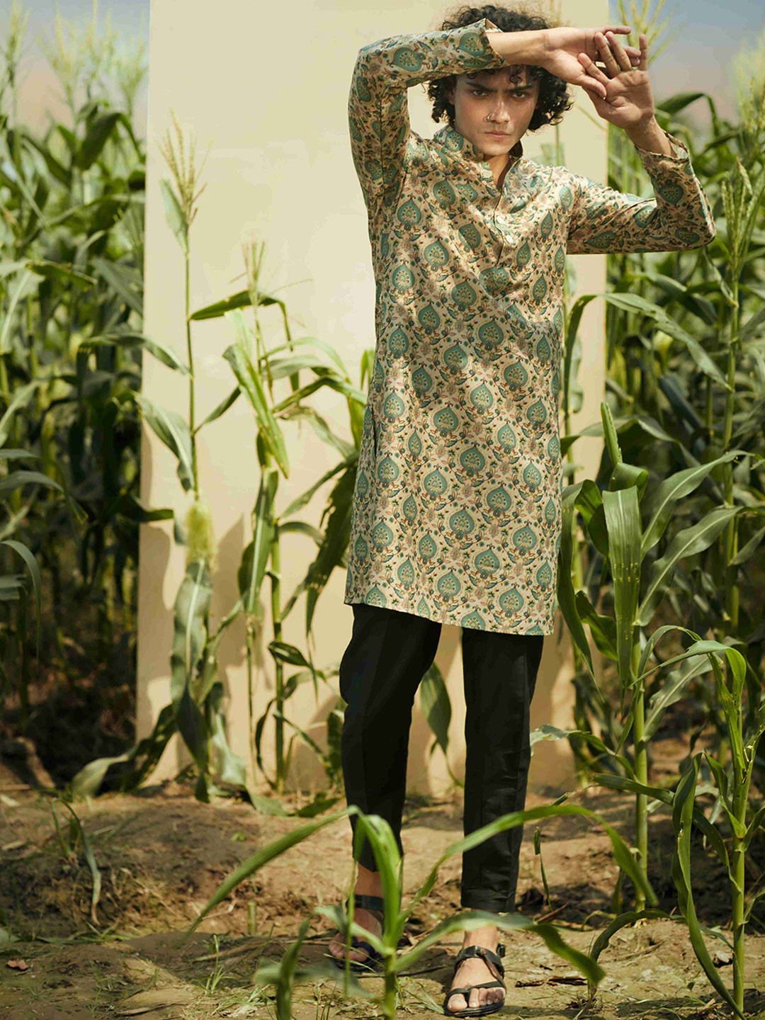 Eleven Brothers Ethnic Motifs Printed Mandarin Collar Straight Kurta With Trousers