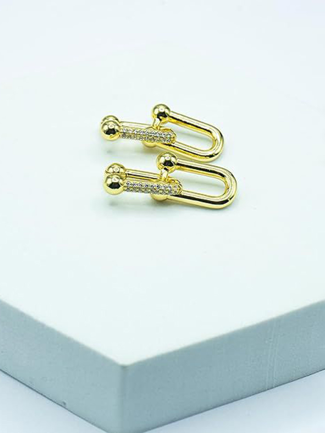 ISHI New York Gold-Plated U-Lock Earrings