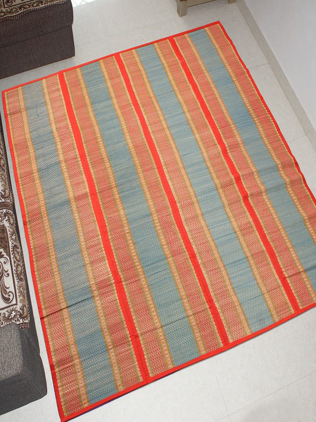 HOKIPO Red & Blue Striped Eco-Friendly Madurkathi Sleeping Chatai