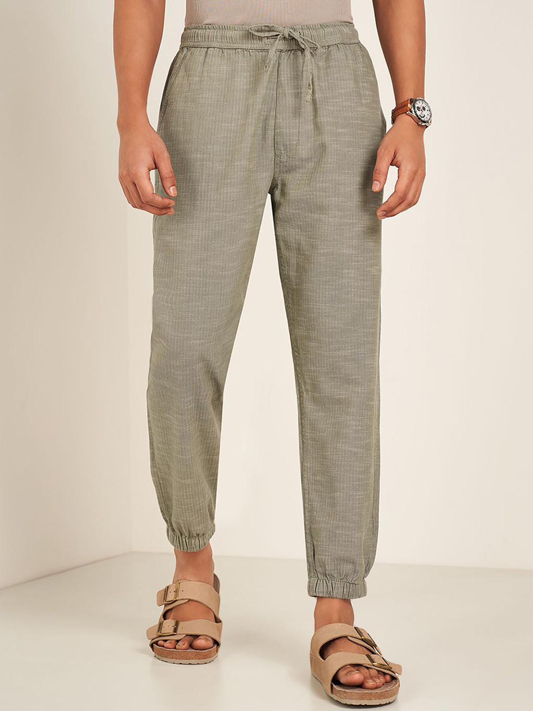 7 Alt by Pantaloons Men Mid-Rise Regular Fit Drawstring Joggers Trousers