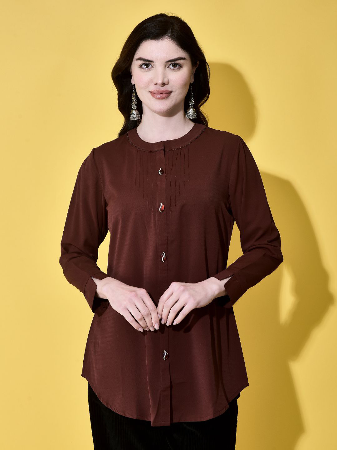 FUTURO Women's Regular Fit Round Neck Top