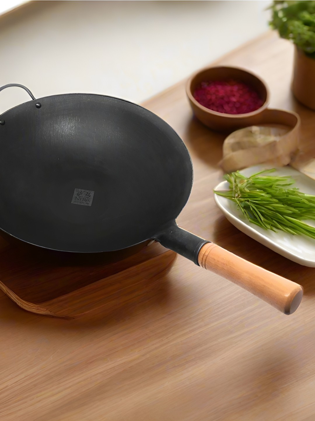 Nyra Kitchenware Black & Brown Iron Dishwasher Safe Serving Kadhai 5L