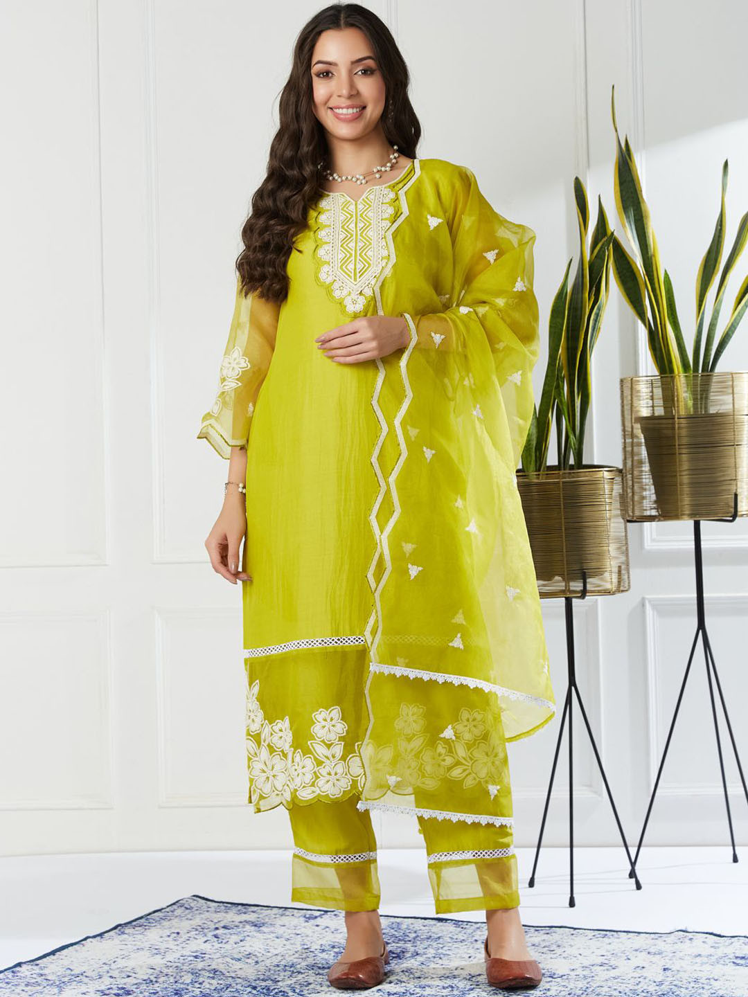 MOKOSH Floral Yoke Design Thread Work Muslin Straight Kurta With Trousers & Dupatta