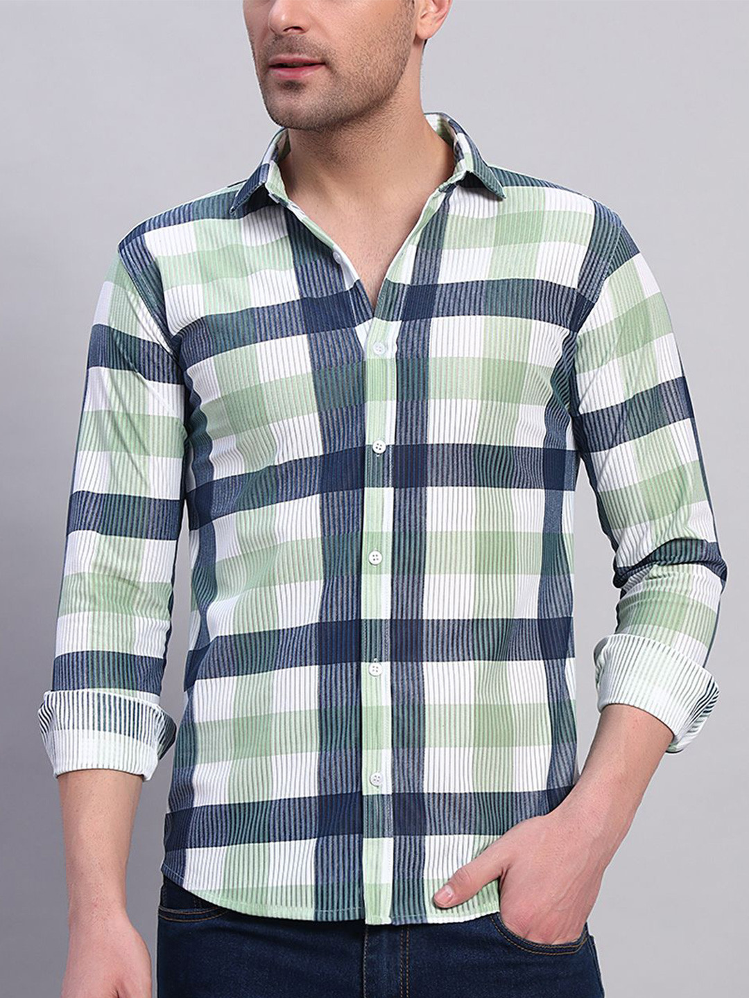 YOUTH FIRST Men Premium Fit Spread Collar Buffalo Checked Casual Shirt