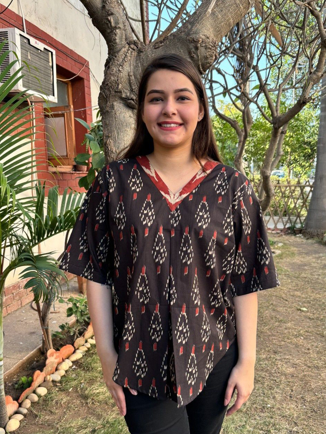 Sanskritam Women Black Ikkat Print Kurtis