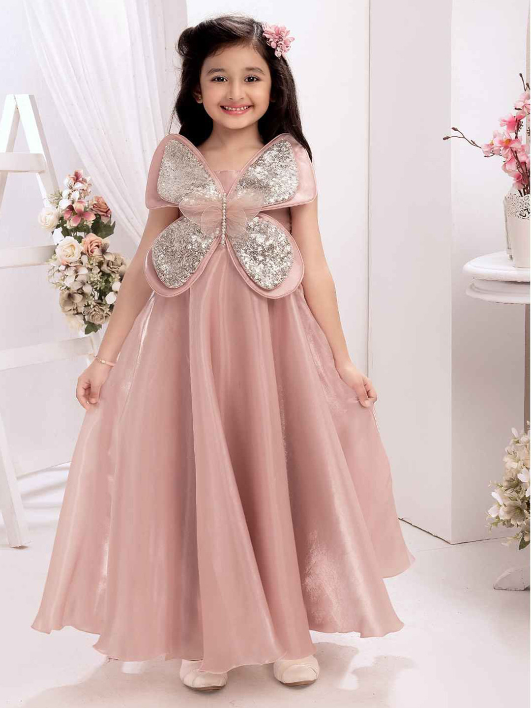Lagorii Girls Sleeveless And Butterfly Embellished Gown