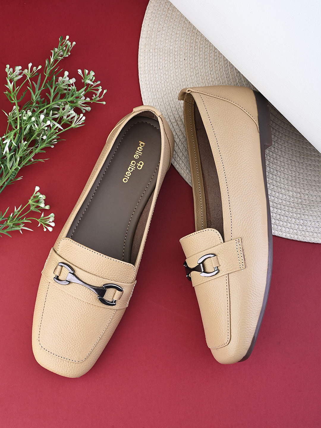 pelle albero Women Ballerinas with Buckles Flats