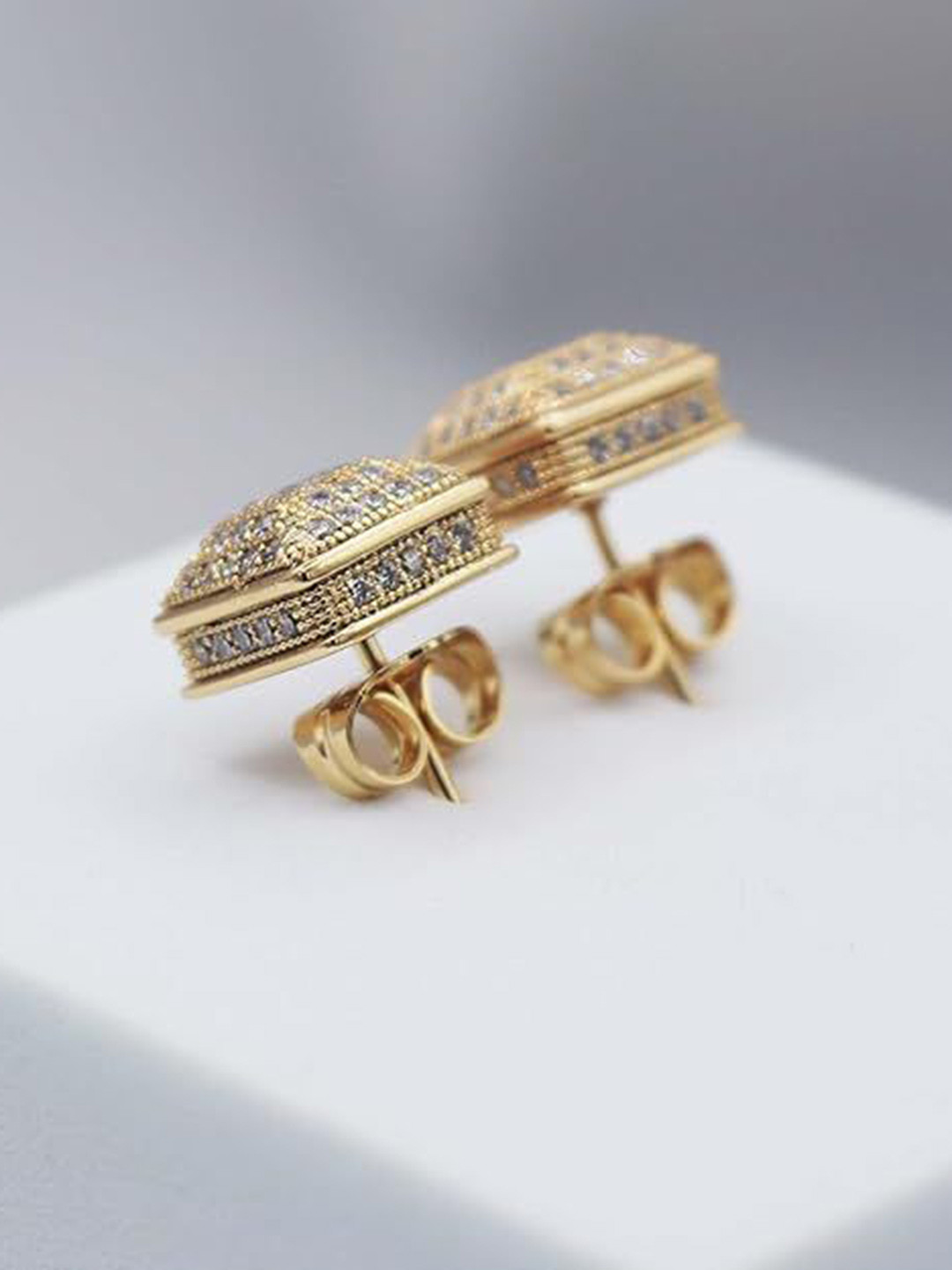 ISHI New York 18K Gold Plated Cluster CZ Studs