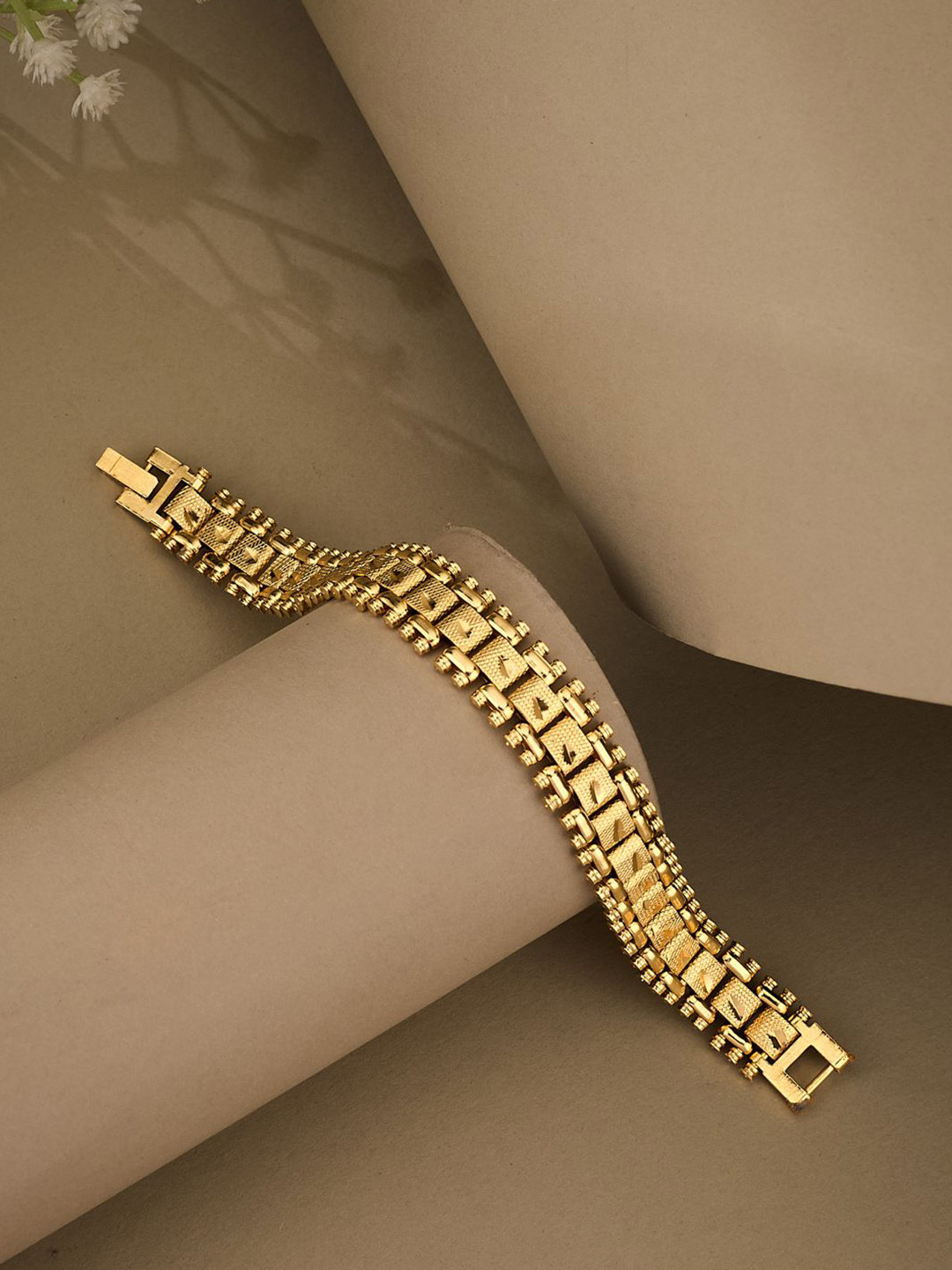 ATIBELLE Gold-Plated Interlocked Link Bracelet
