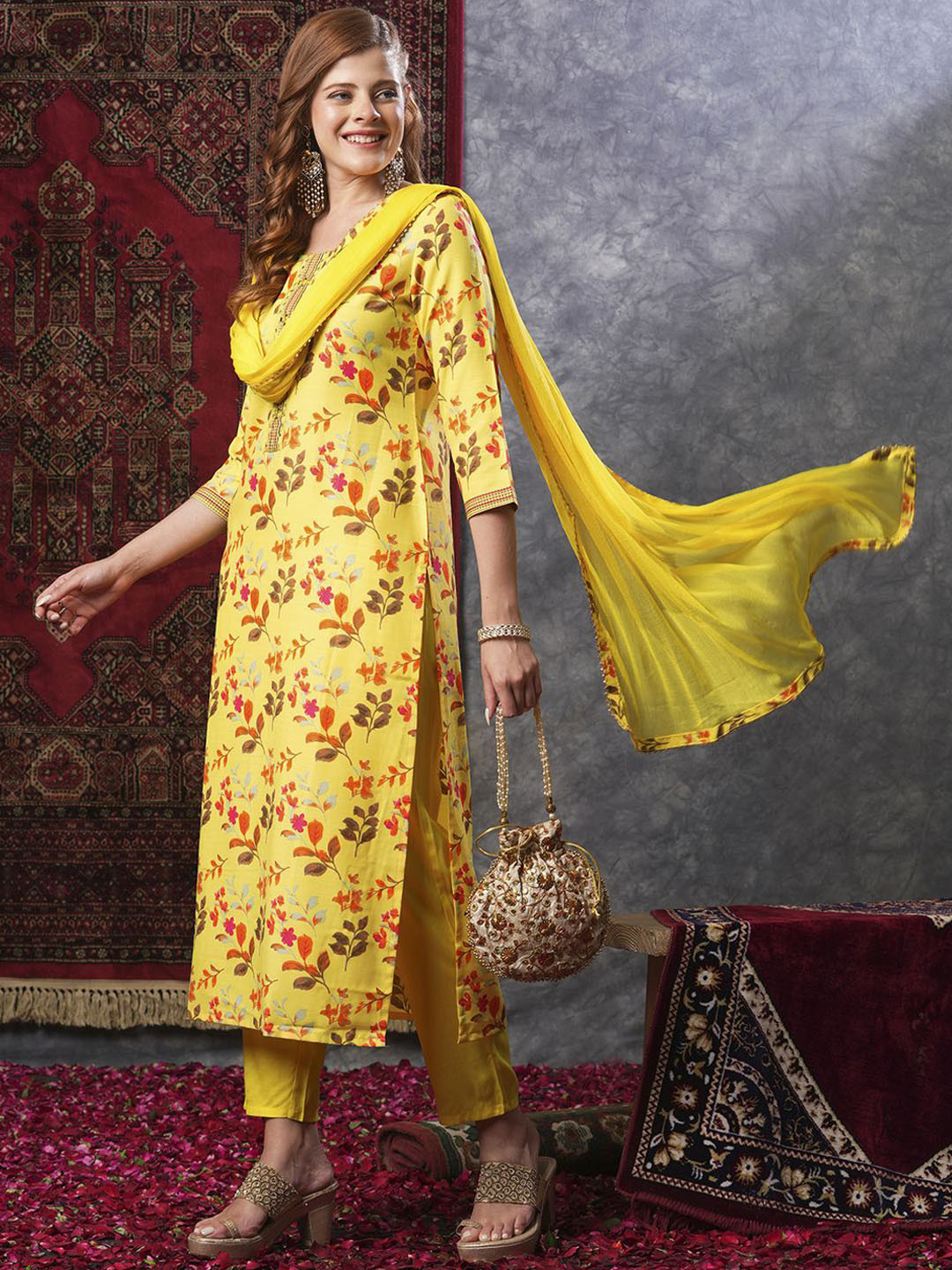 GoSriKi Kaleping Floral Printed Round Neck Straight Kurta With Trousers & Dupatta