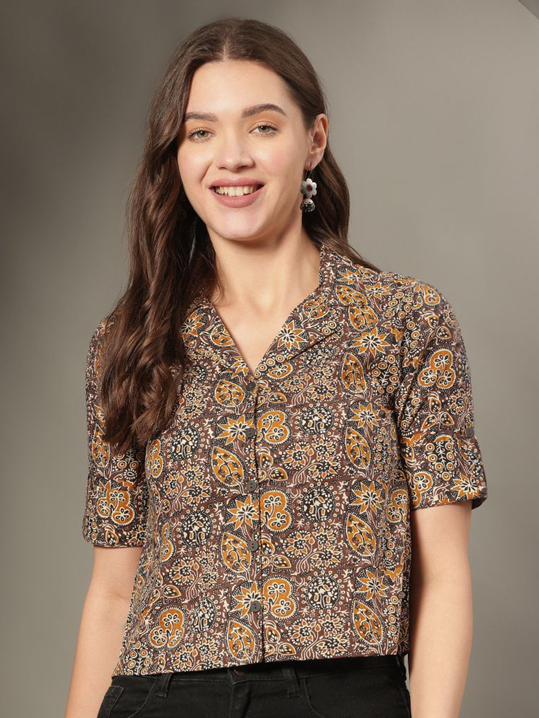 JANAKDULARI CREATION Floral Printed Roll-Up Sleeves Cotton Shirt Style Crop Top