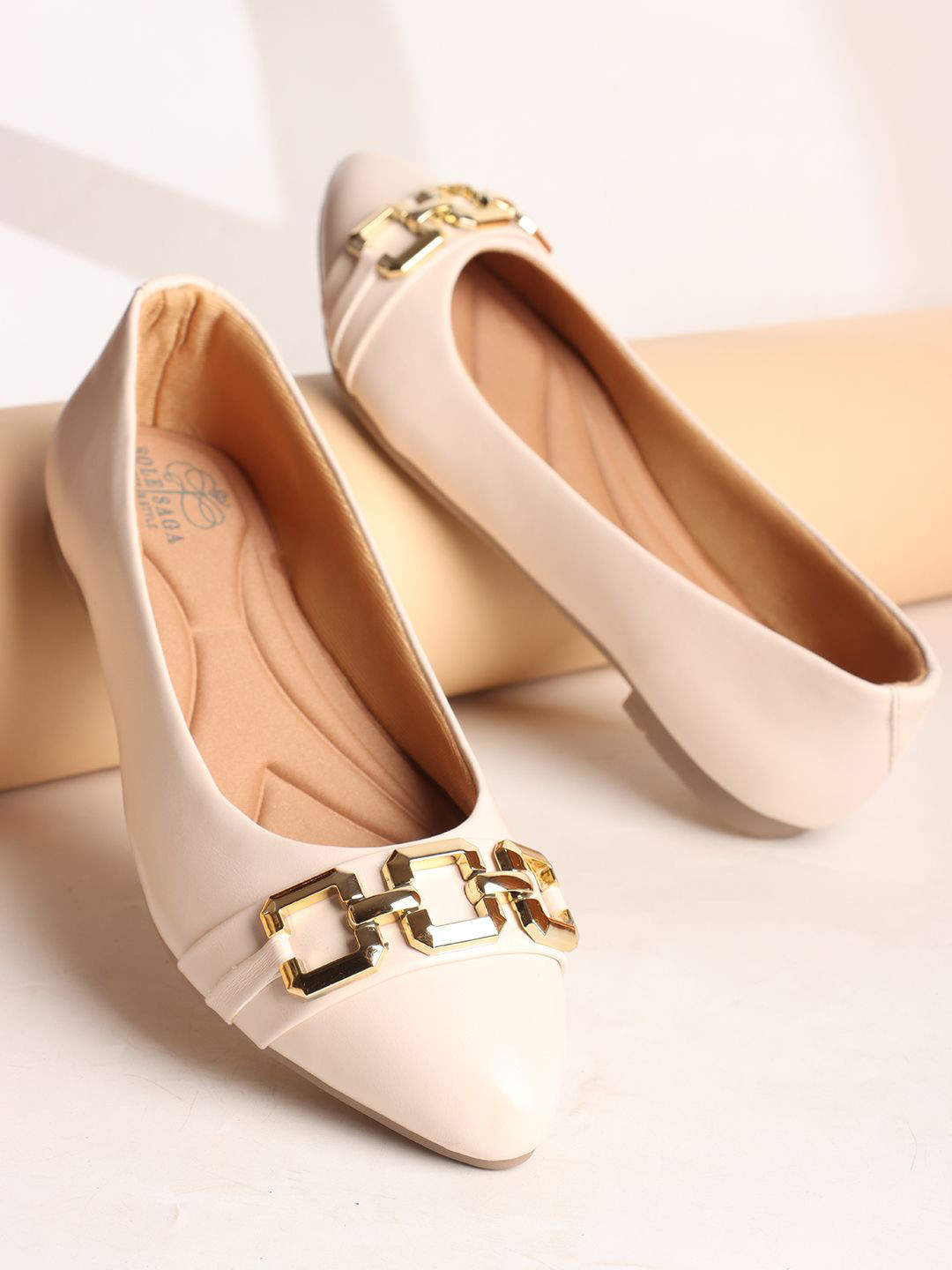 Sole Saga Women Round Toe Ballerinas Flats