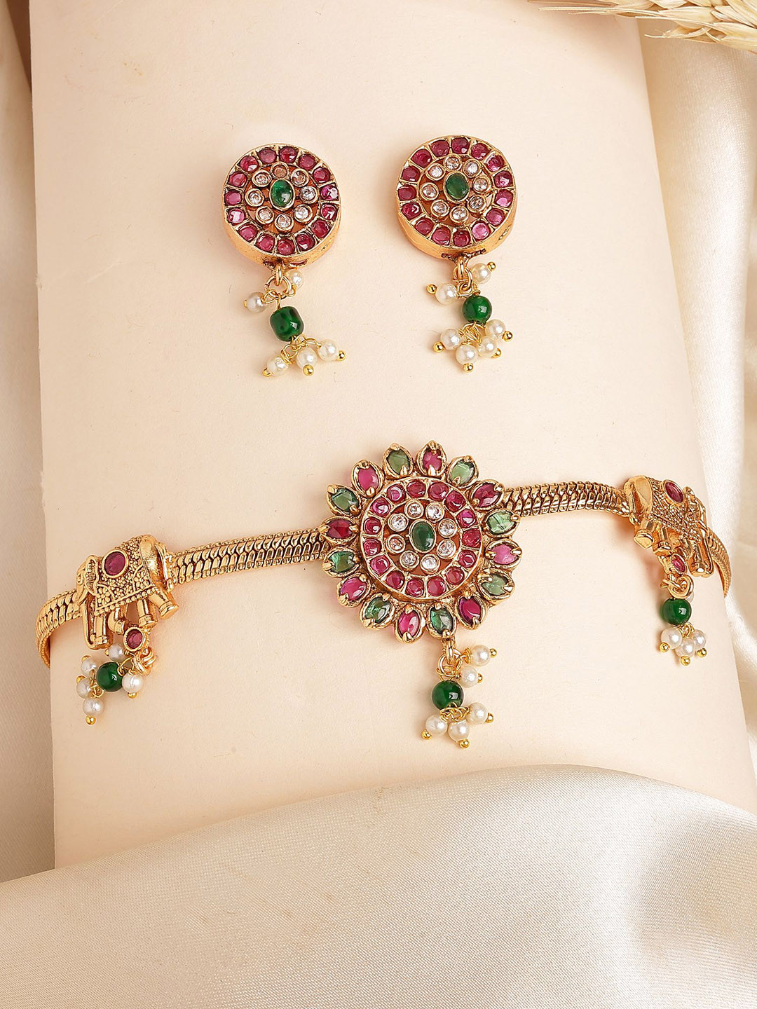 KARATCART Gold Plated Stone Studded Red and Green Floral Design Choker Jewellery Set