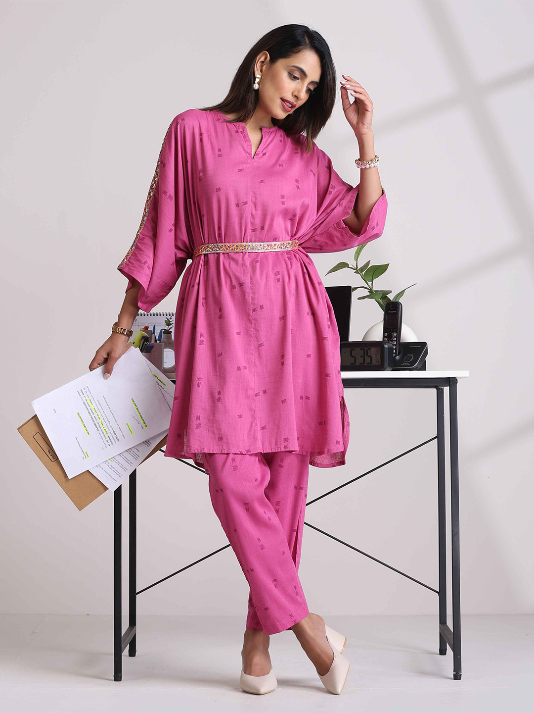 trueBrowns Pink Printed Kaftan Kurta Co-ord Set