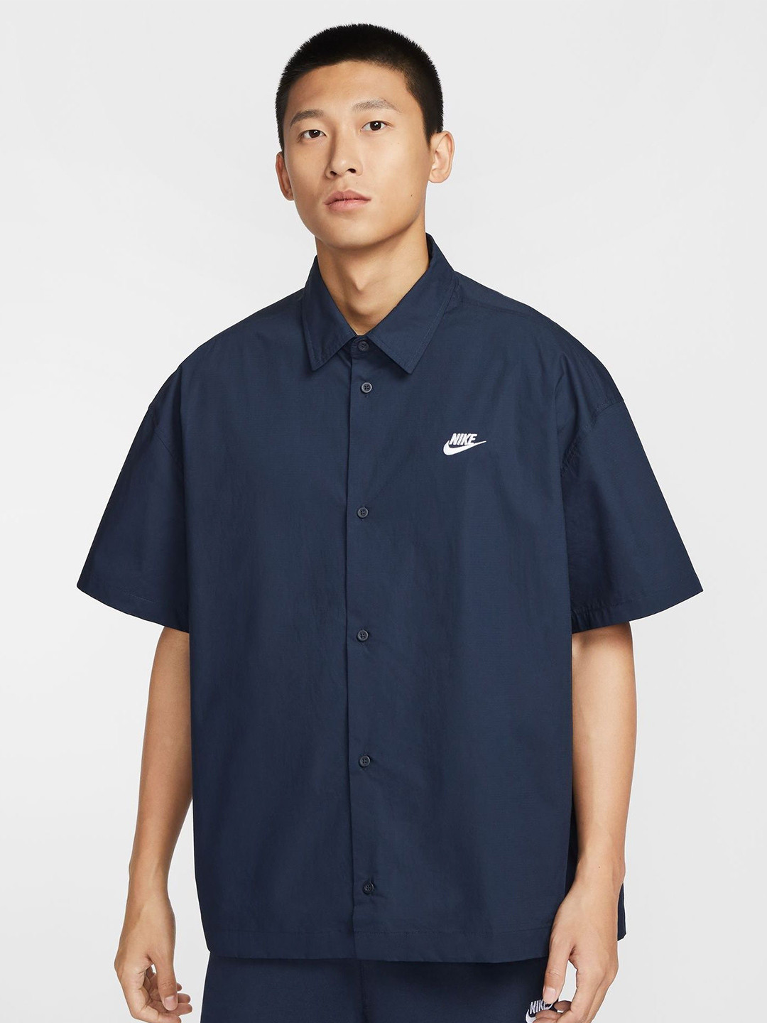Nike Club Men's Short-Sleeve Button-Down Shirt
