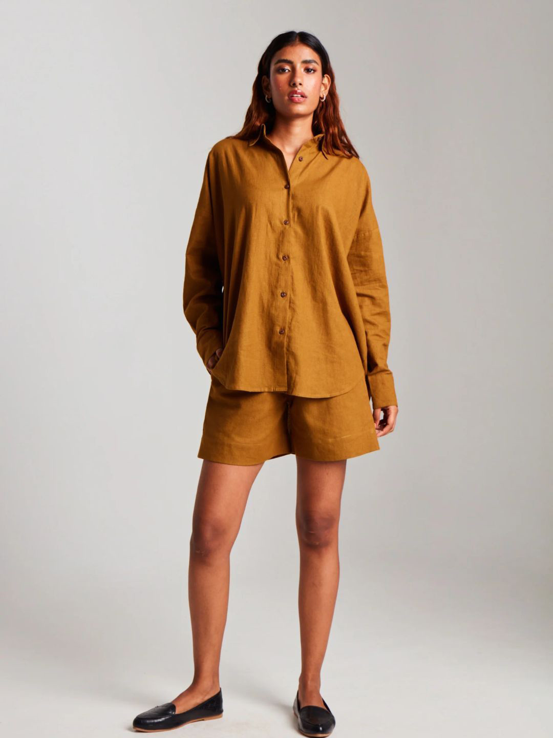 Saphed Long Sleeves Linen Shirt With Shorts