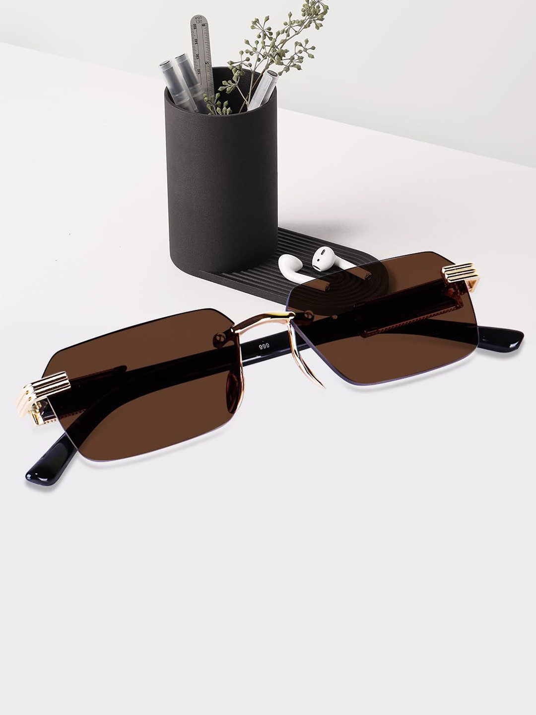 DressBerry Women Rectangle Sunglasses with UV Protected Lens Uptock