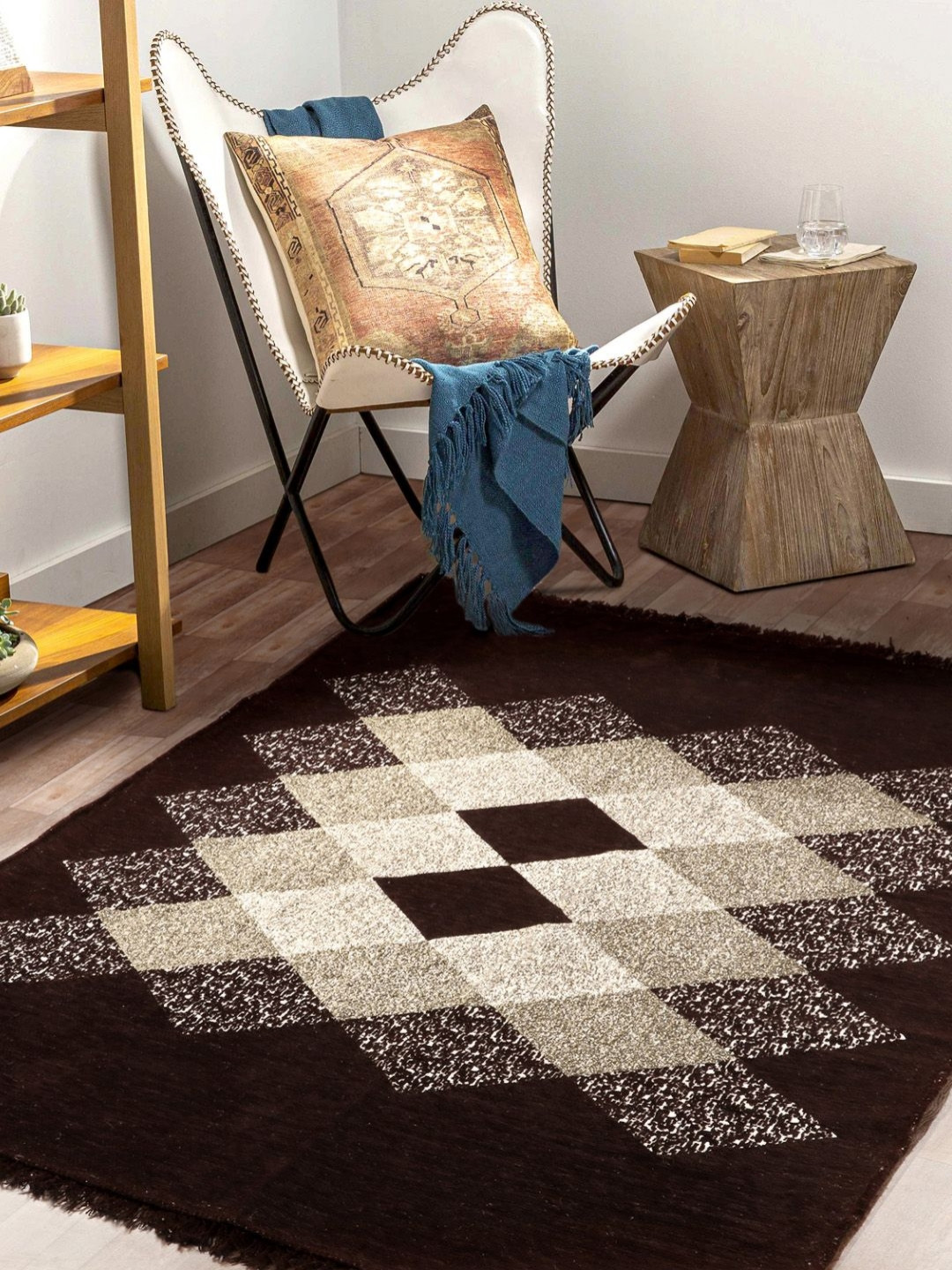 bsb home Coffee Brown & Beige Geometric Printed No Shredding Velvet Rectangular Carpet