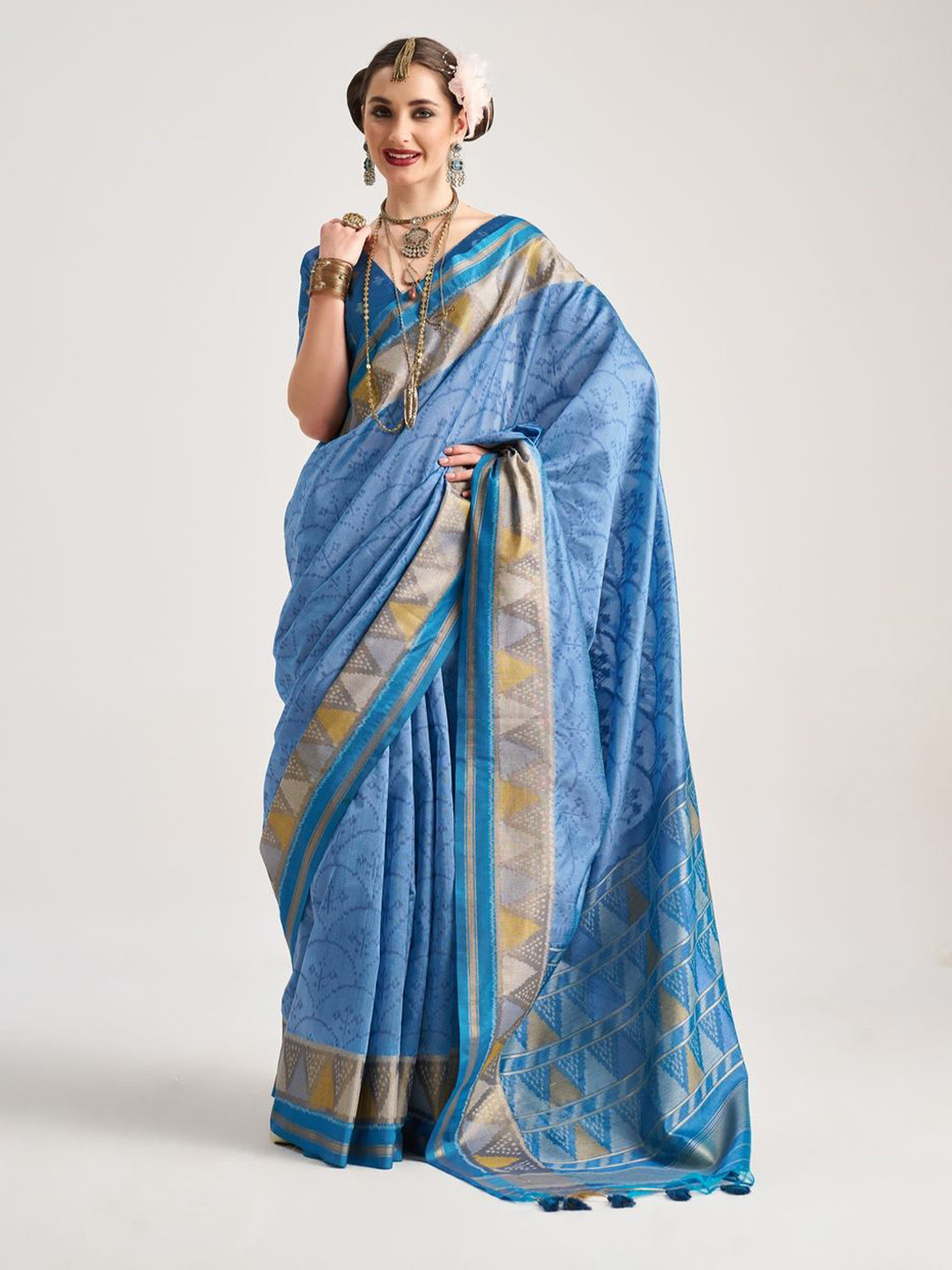 Suha Ethnic Blue Art Silk Woven Zari Printed Saree with an unstitched blouse piece