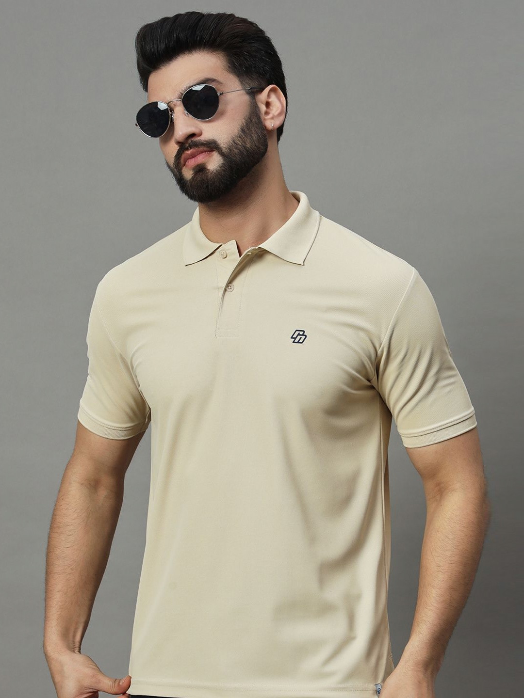 RENUOVO Men Solid Polo Collar Cotton T-shirt