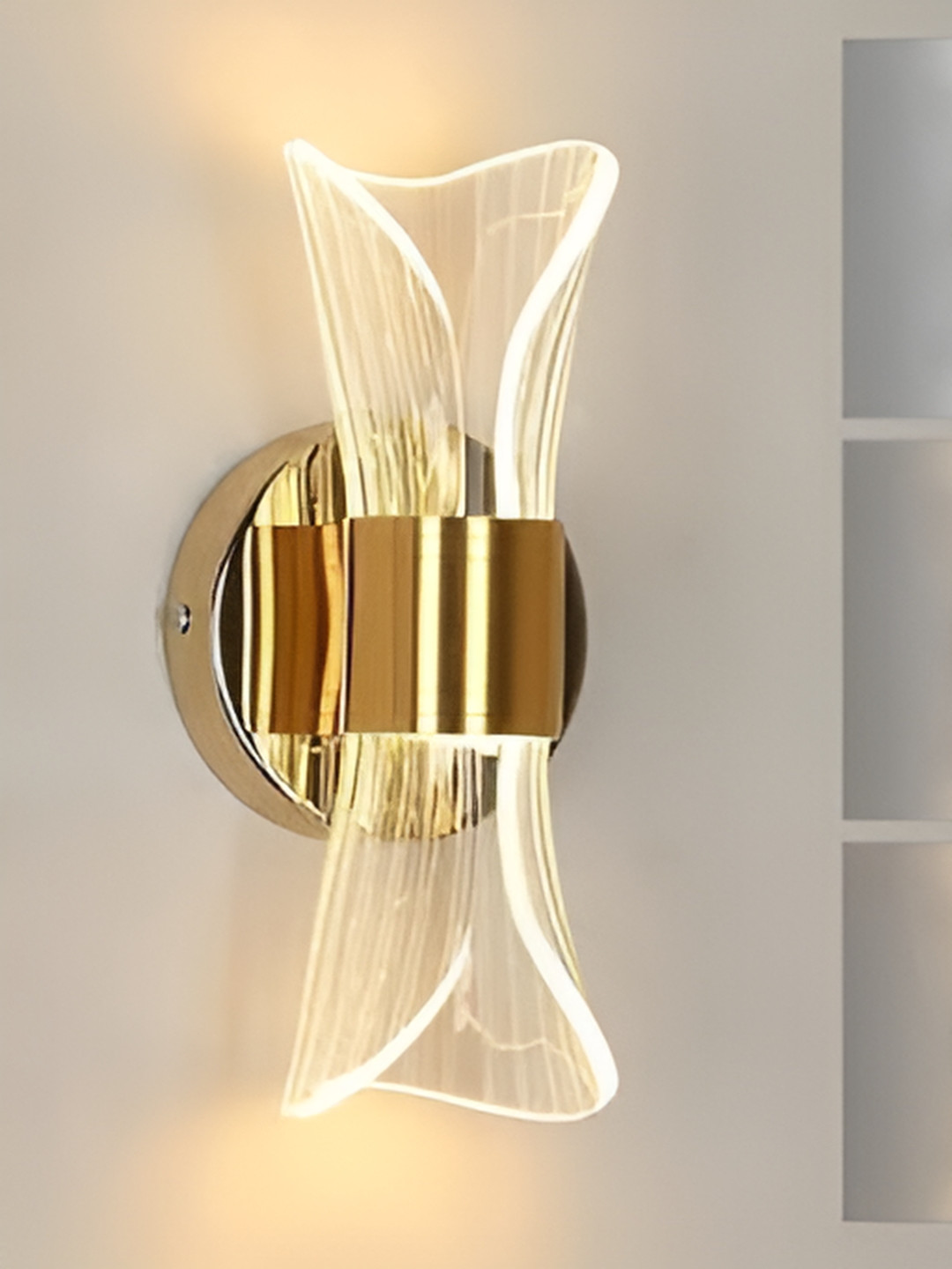 KINIS Gold Toned & Transparent Curvy Abstract Shaped Acrylic Wall Lamp