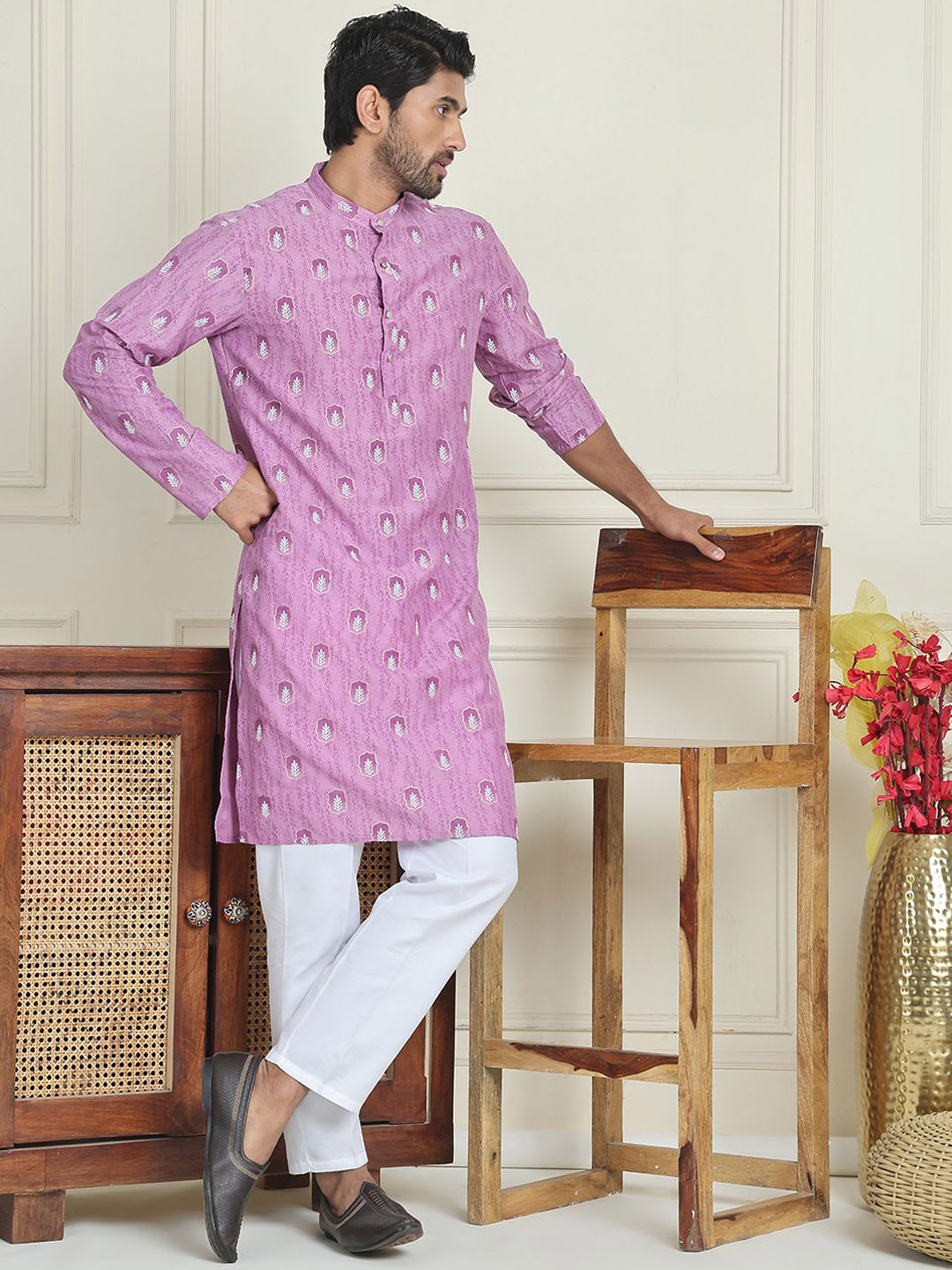 Anouk Purple Floral Printed Mandarin Collar Straight Kurta With Pyjamas