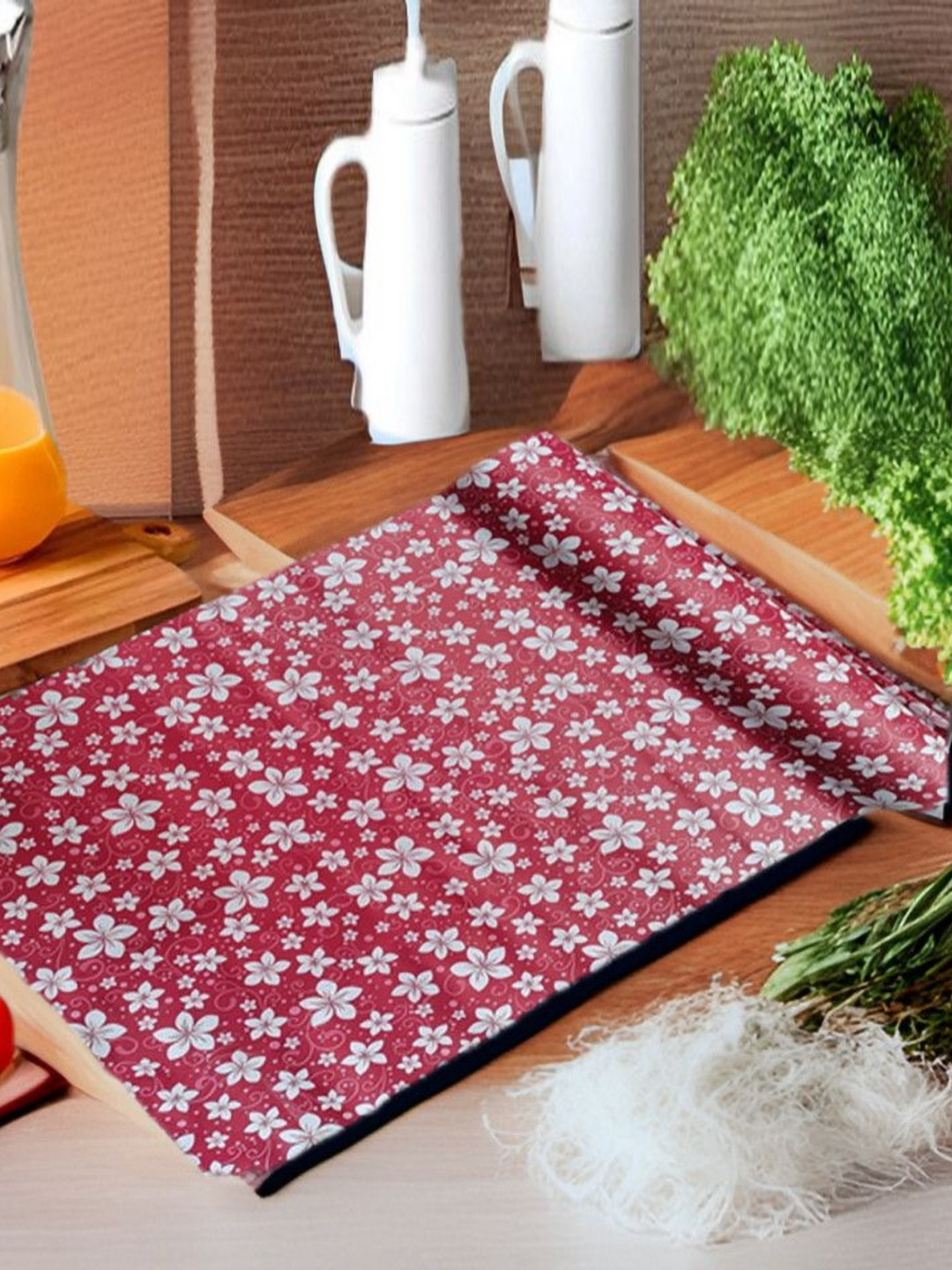 REVEXO Pink & White Floral Printed Water-Resistant PVC Shelf Liner