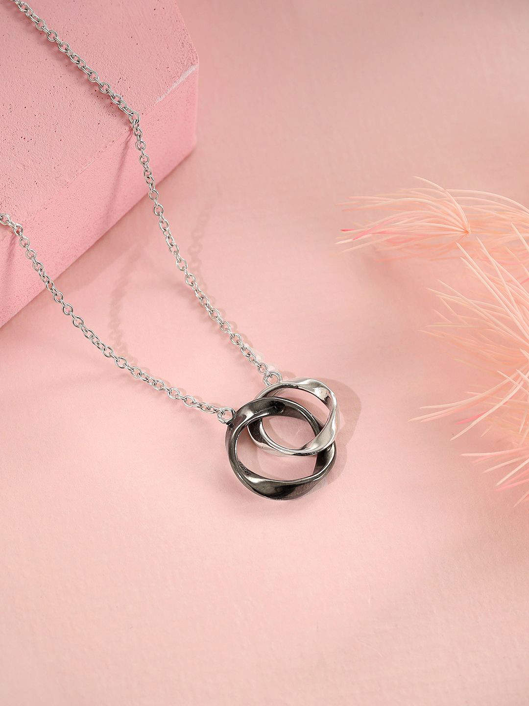 GIVA 925 Sterling Silver Rhodium-Plated Eternal Knot Pendants with Chain