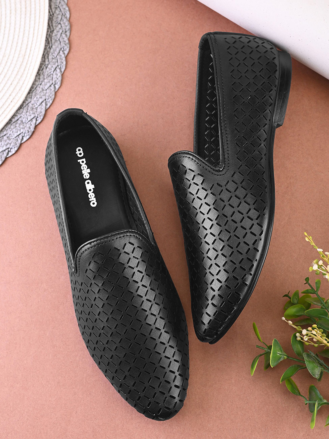 pelle albero Men Perforations Leather Casual Jooti With Laser Cuts