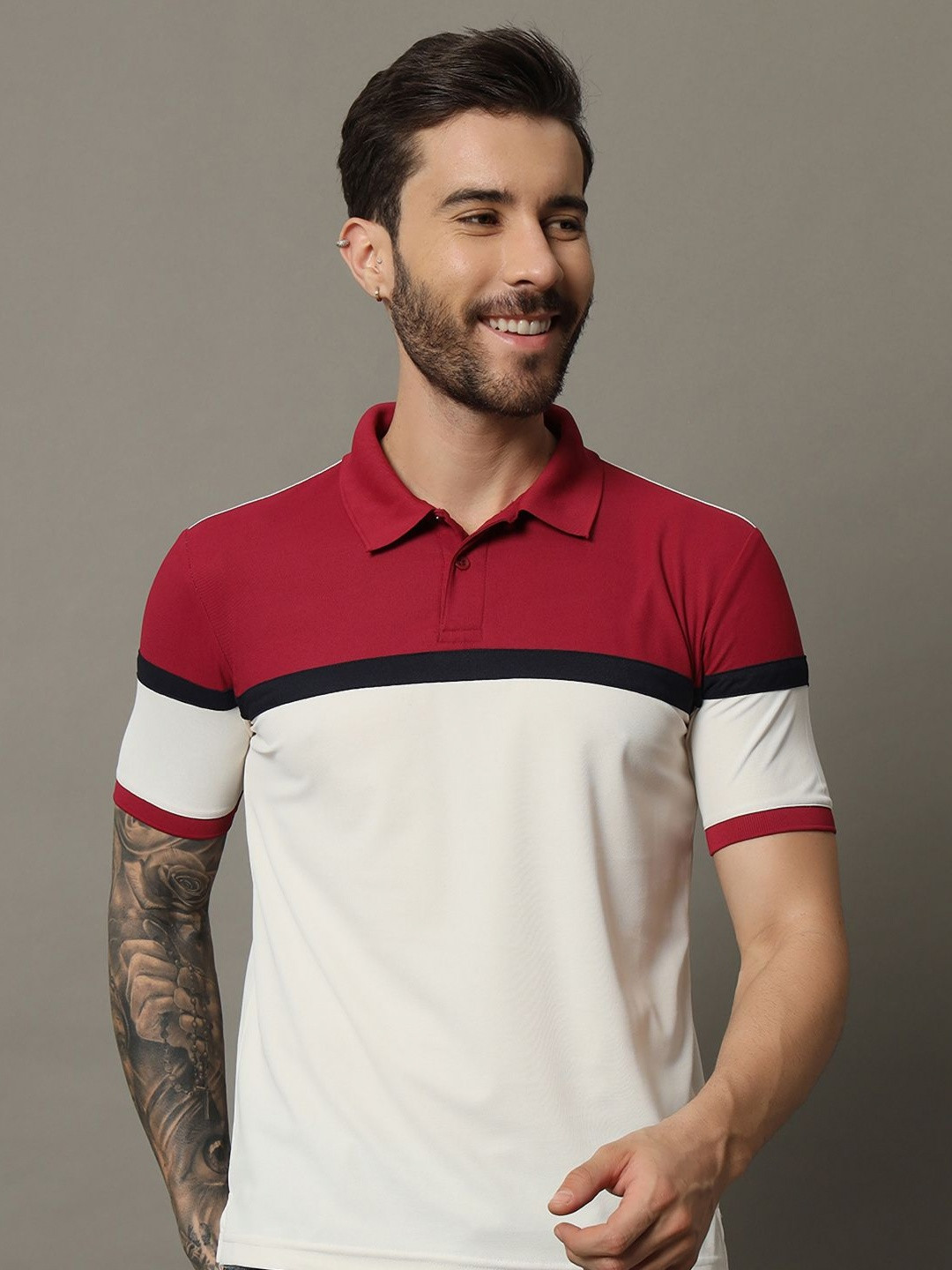 RENUOVO Men Colourblocked Polo Collar Cotton T-shirt