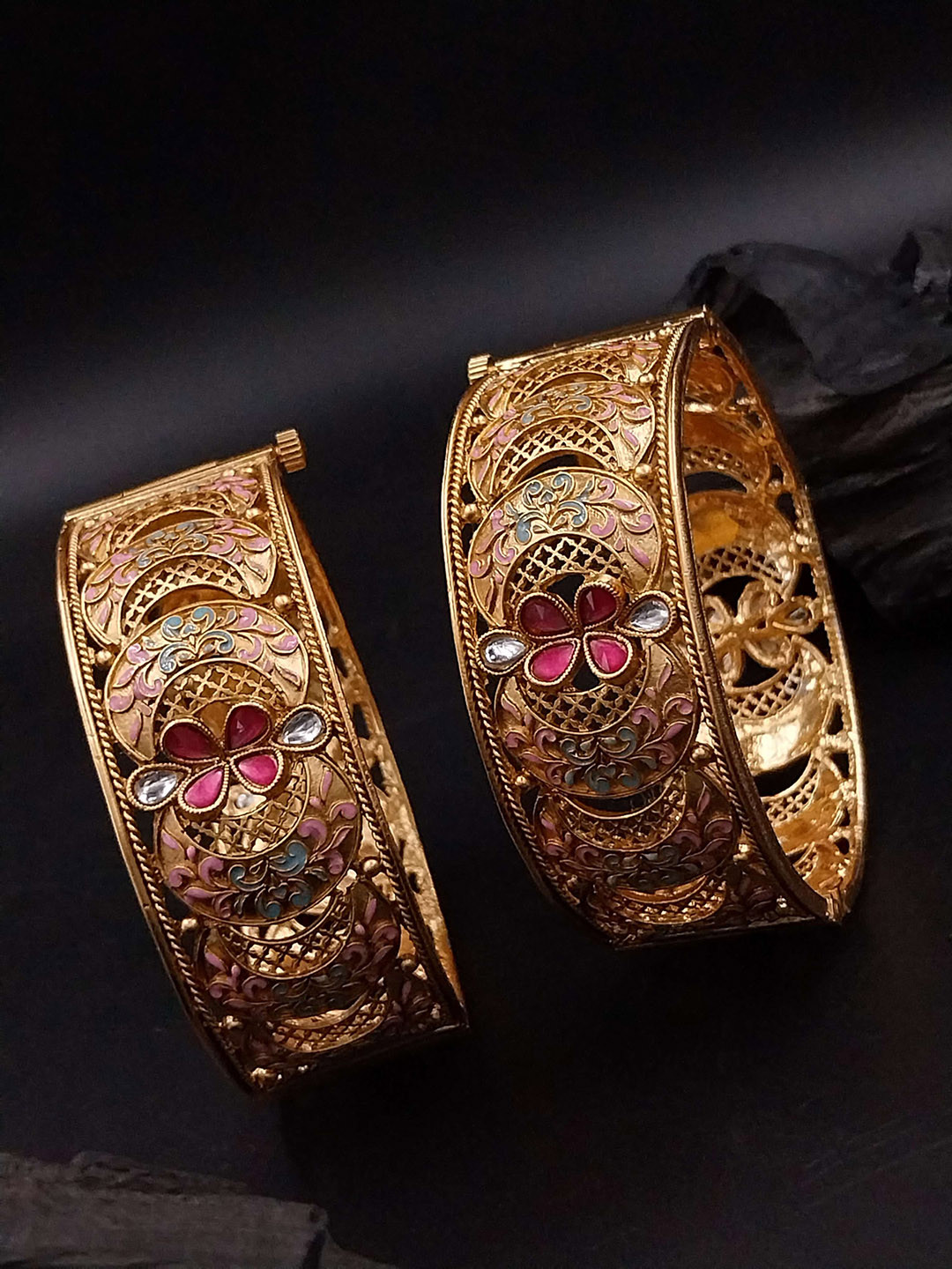 Anouk Set Of 2 Gold-Plated Kundan-Studded Openable Jaipuri Wedding Bangles