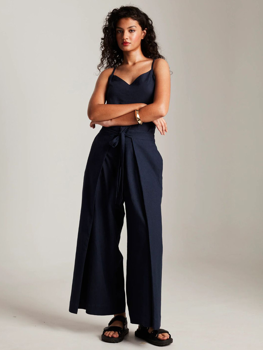 Saphed Sleeveless Linen Camisole & Wrap Pant