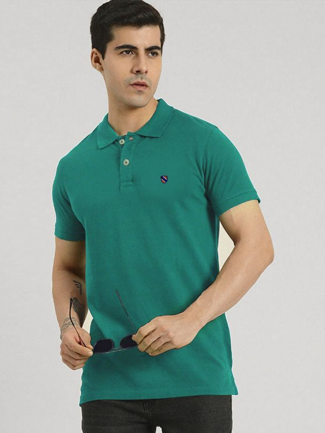 MERRIMENT Men Solid Polo Collar Cotton T-shirt
