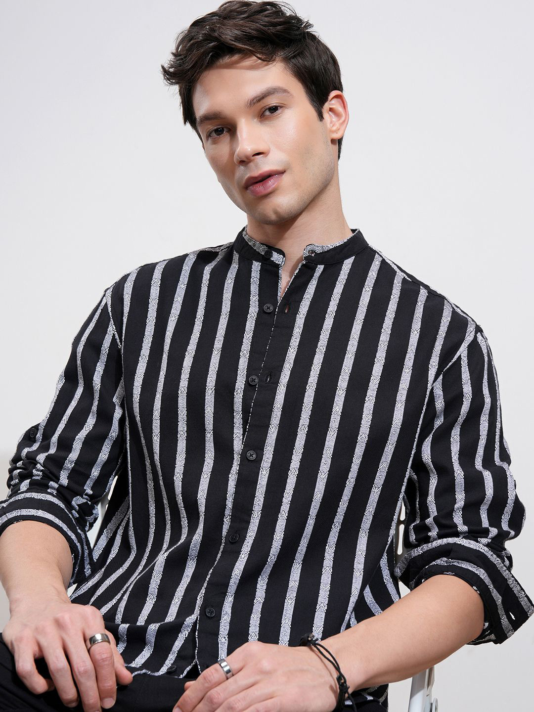 HIGHLANDER Men Dobby Textured Striped Mandarin Collar Relaxed Shirt