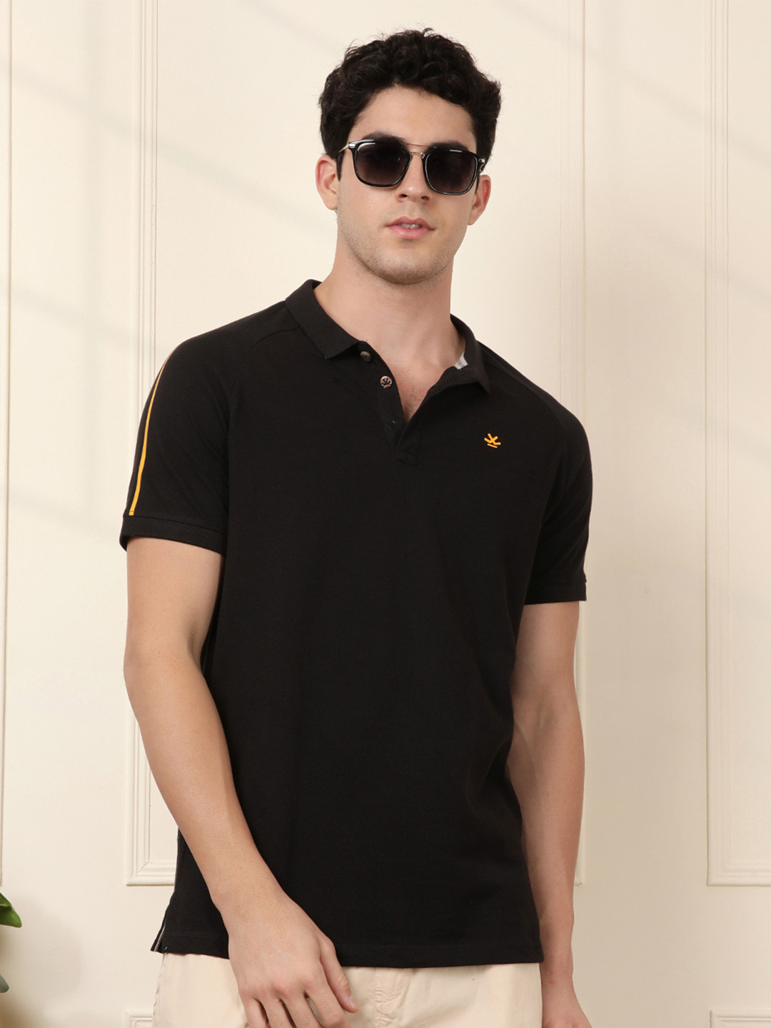 WROGN Men Black Slim Fit Polo Collar Cotton  Cotton T-shirt with Side Stripes