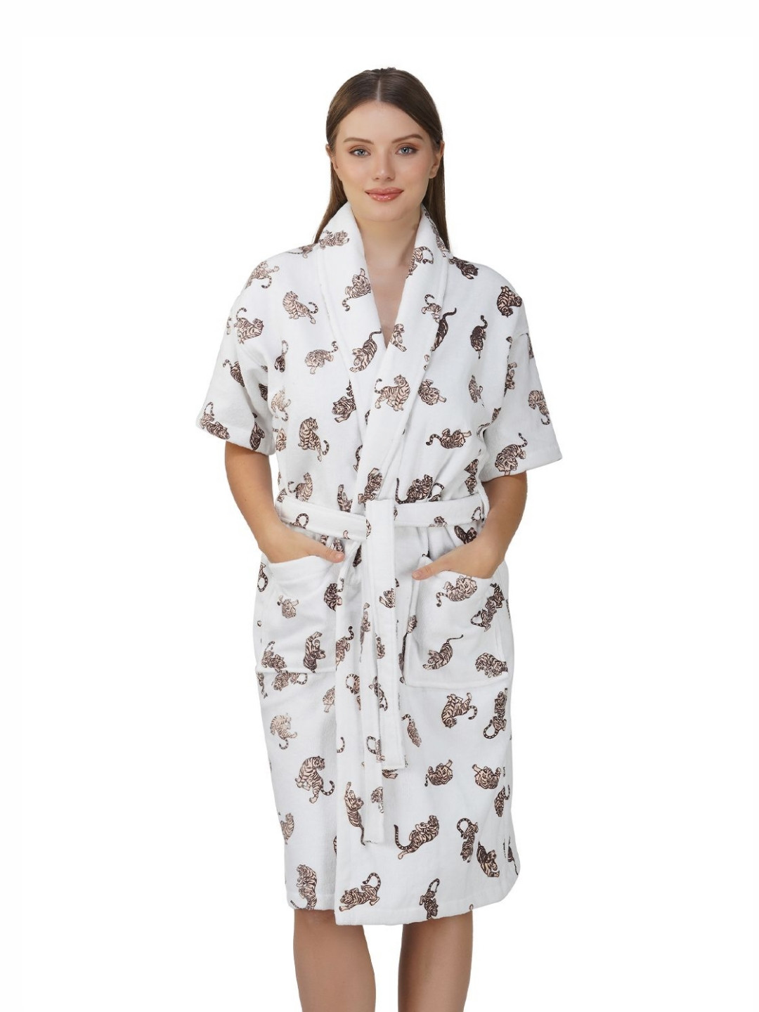 Myntra Elegant Homes Jaguar White Animal Print Cotton Drawstring Midi Bath Robe-L