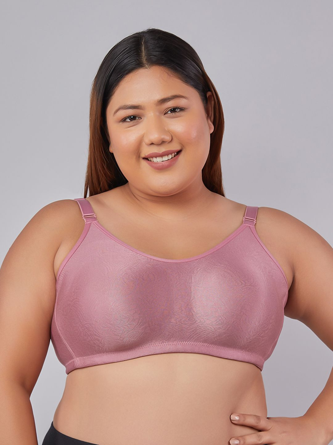 MAASHIE High Support Seamless Full Coverage Jacquard Minimizer Bra ON M4409