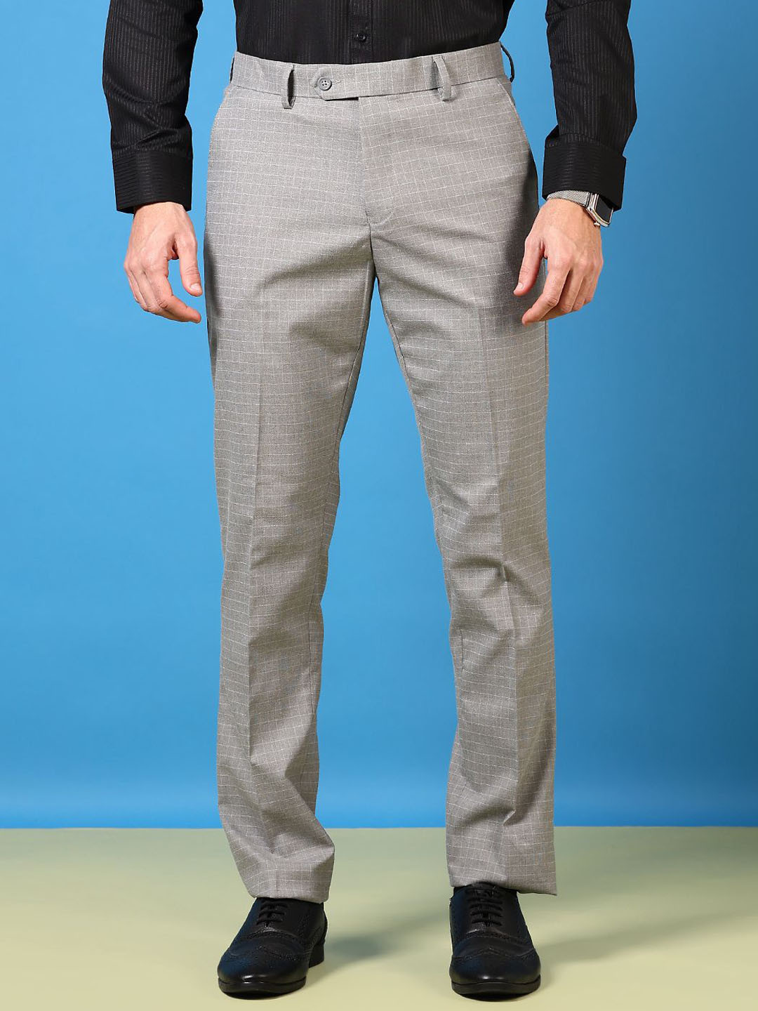 J White by Vmart Men Checked Flat-Front Mid-Rise Trousers