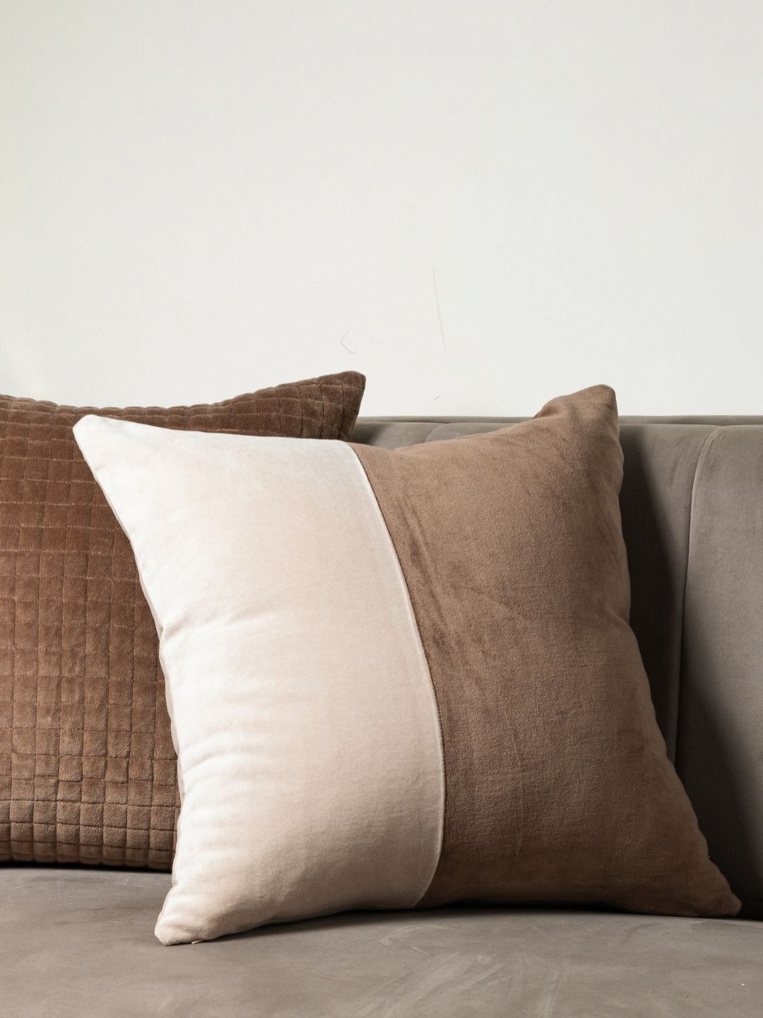 Rya Living Ivory Saddle Harmony Colourblocked Cotton Textured Cushion Cover -18x18In