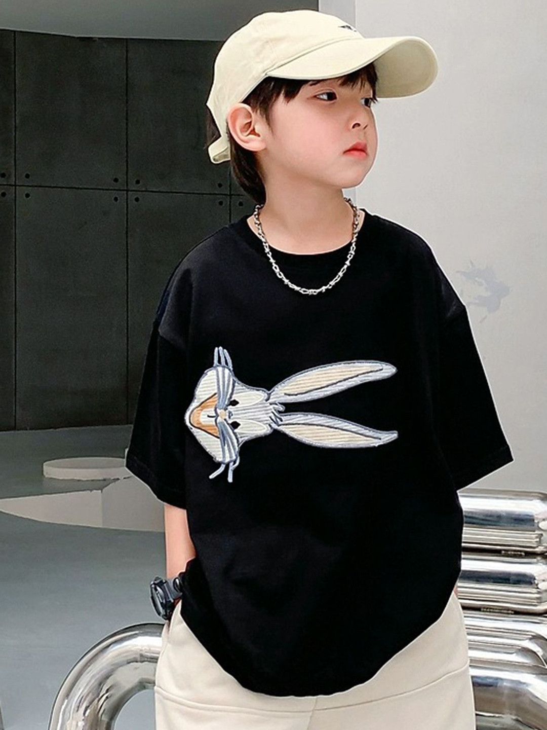 LULU & SKY Boys Looney Tunes Graphic Printed Round Neck Cotton Oversized T-shirt