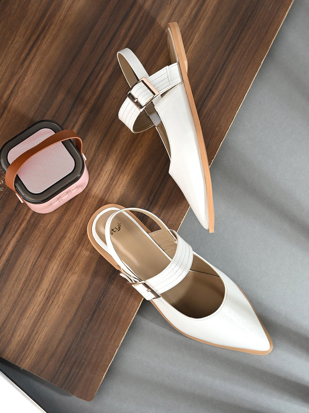 Styli Pointed Toe Flat Ballerinas with Buckles