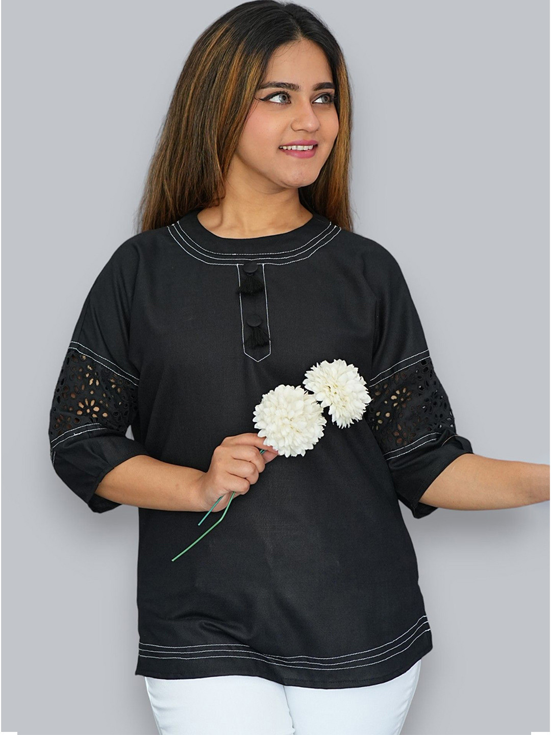 BELLO DONA CLOTHING Women Round Neck Three Quarter Sleeve Lace-Up Top