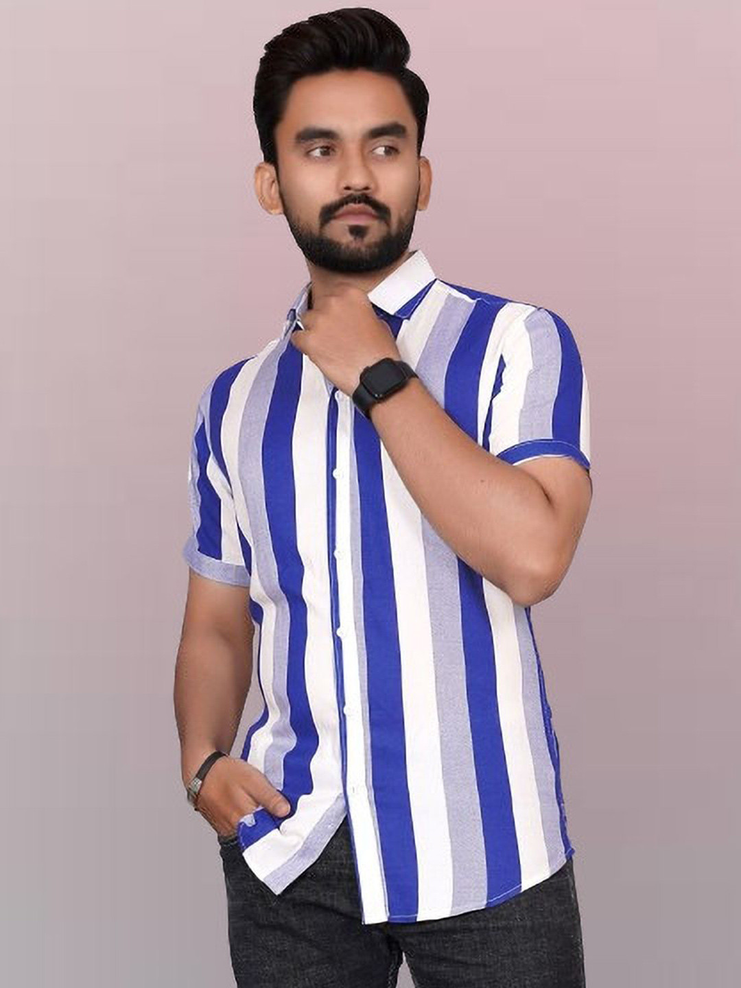 Metronaut Men Regular Fit Spread Collar Vertical Striped Casual Shirt