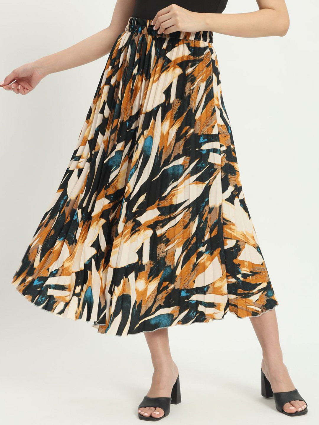 ZWERLON Women Printed Accordion Pleats Flared Slip-On Midi Skirt