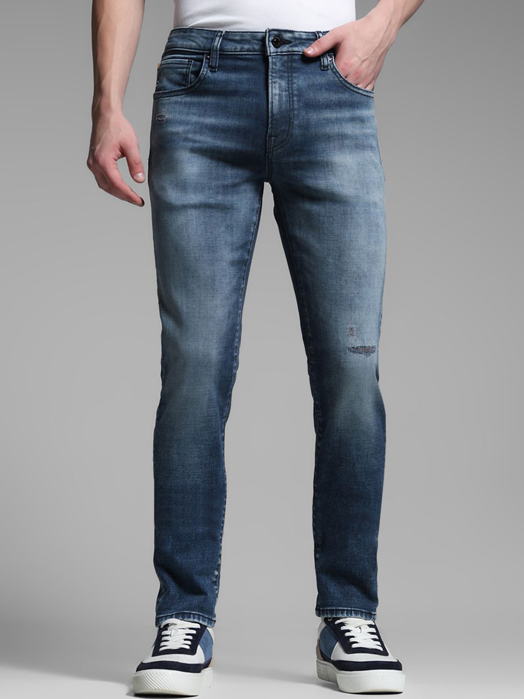 Jack & Jones Men Skinny Fit Low-Rise Mildly Distressed Light Fade Stretchable Jeans