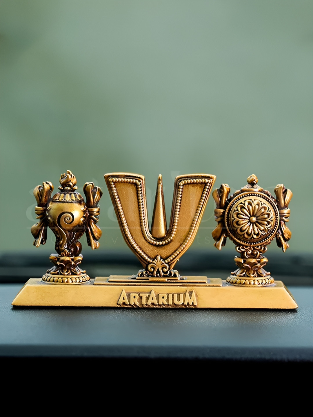 Artarium LLP Gold-Toned Sankh Chakra Tilak of Lord Vishnu Religious Idol Showpiece