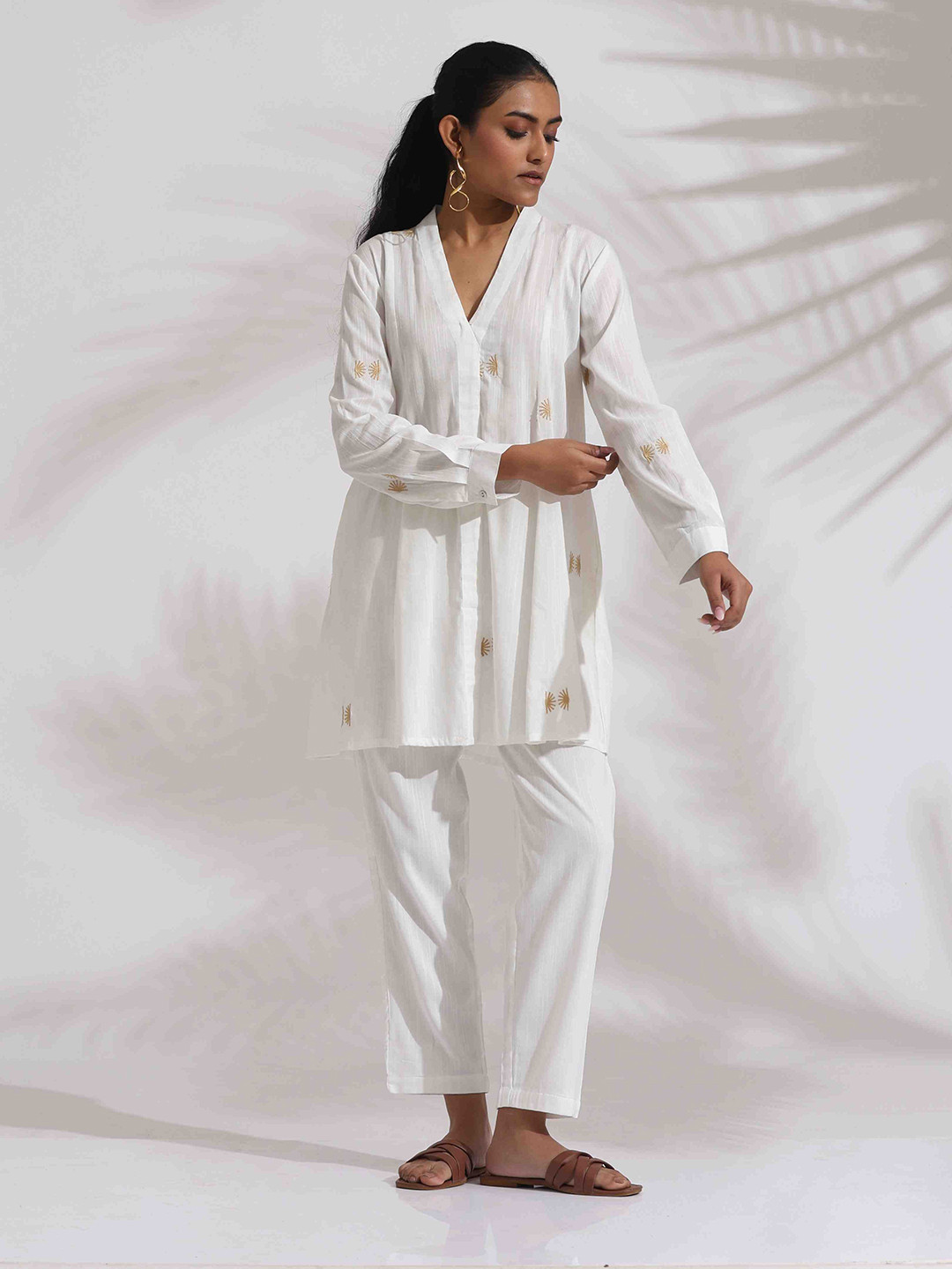 trueBrowns Off-White Embroidered Cotton A-line Co-Ord Set